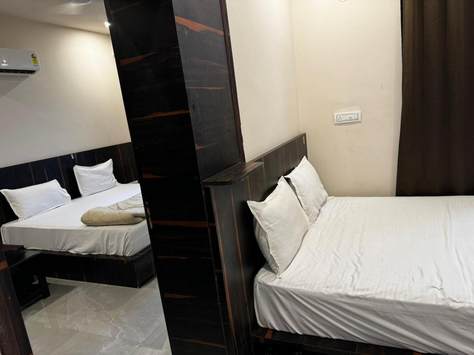 ג'איפור Hotel Karma מראה חיצוני תמונה